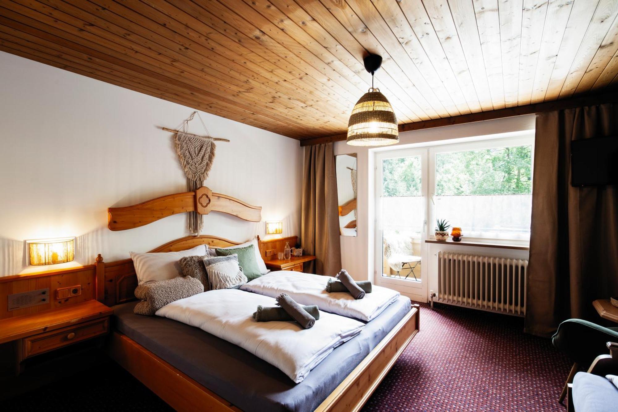 Pinetree Lodge 메이른호픈 외부 사진