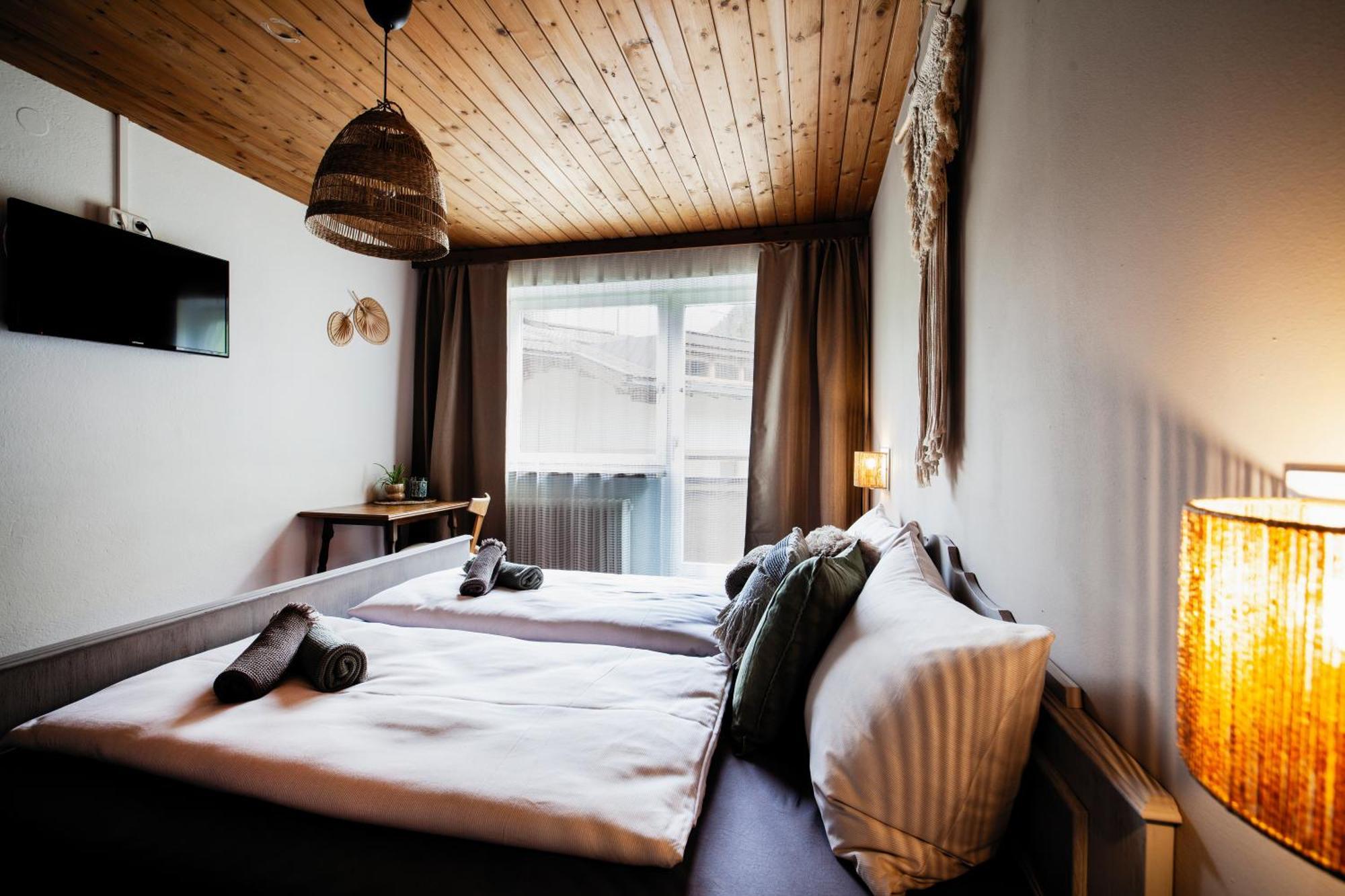 Pinetree Lodge 메이른호픈 외부 사진